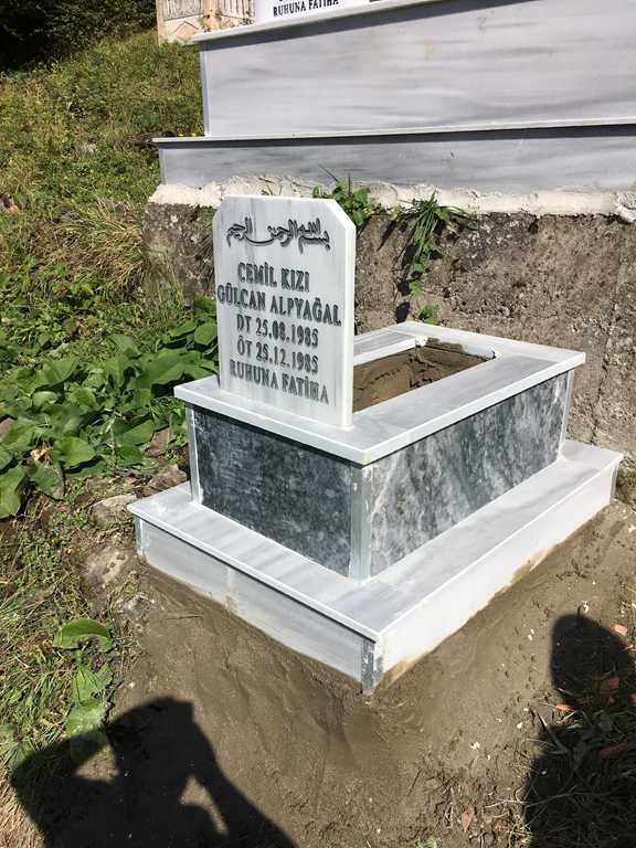 Düz Çocuk Mezarı